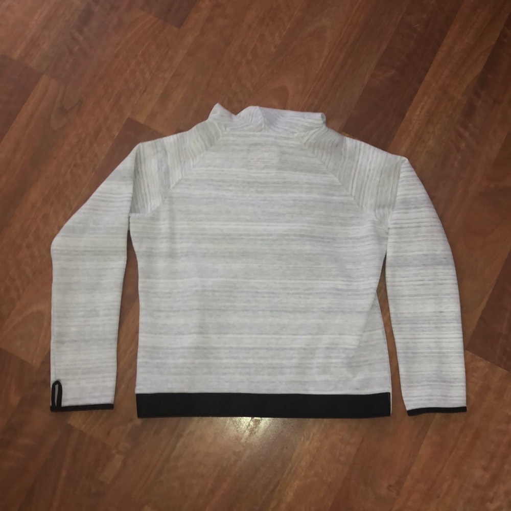 Nike Hooded White and Grey Sweatshirt - Picture 4 of 5
